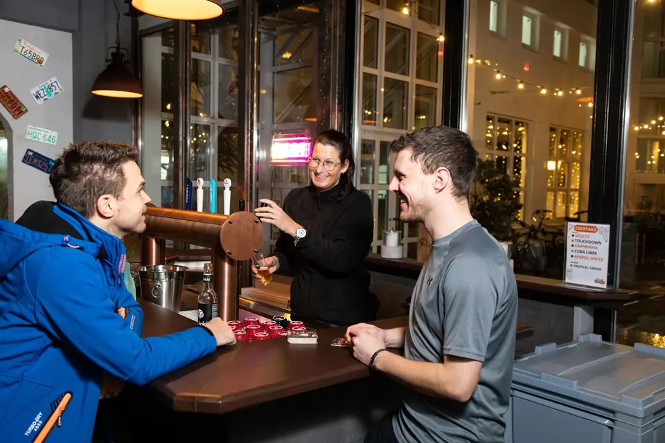 Sportsbar als Location für eine Feier